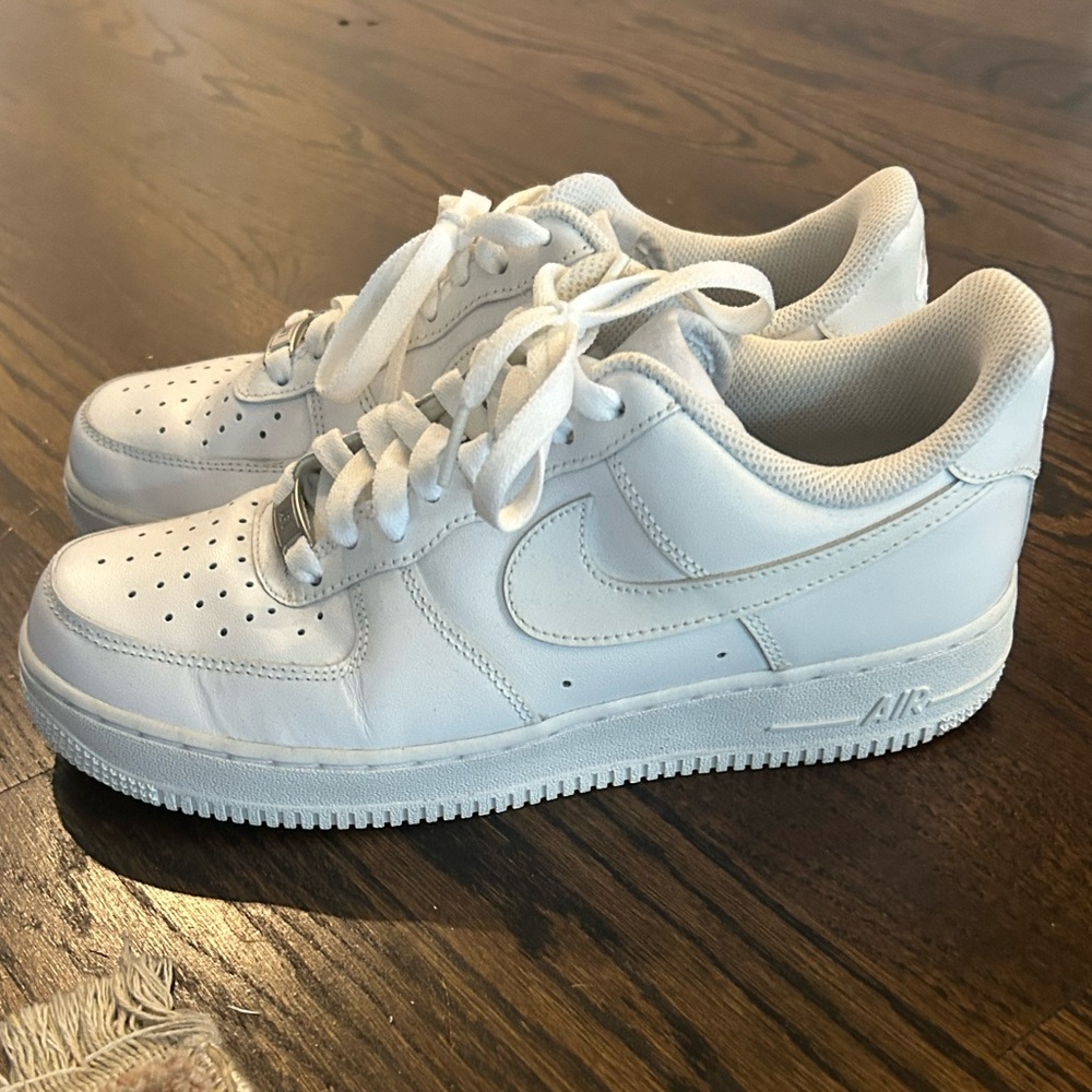 Nike Women’s All-White Air Force 1s